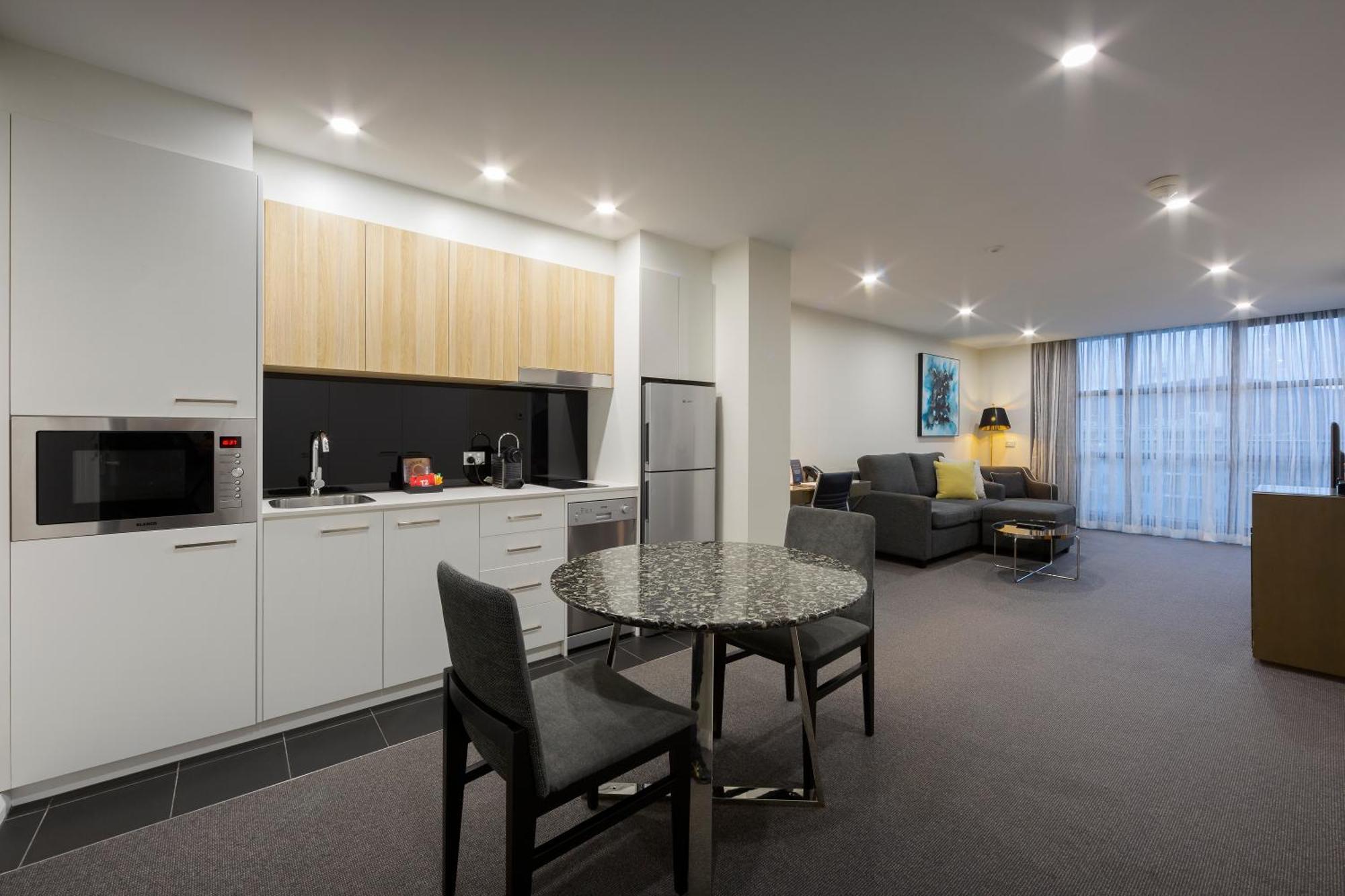 Avenue Hotel Canberra Eksteriør bilde